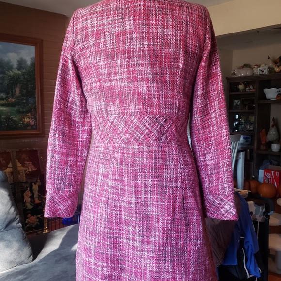 Vintage Pink button up trench coat - Picture 5 of 13